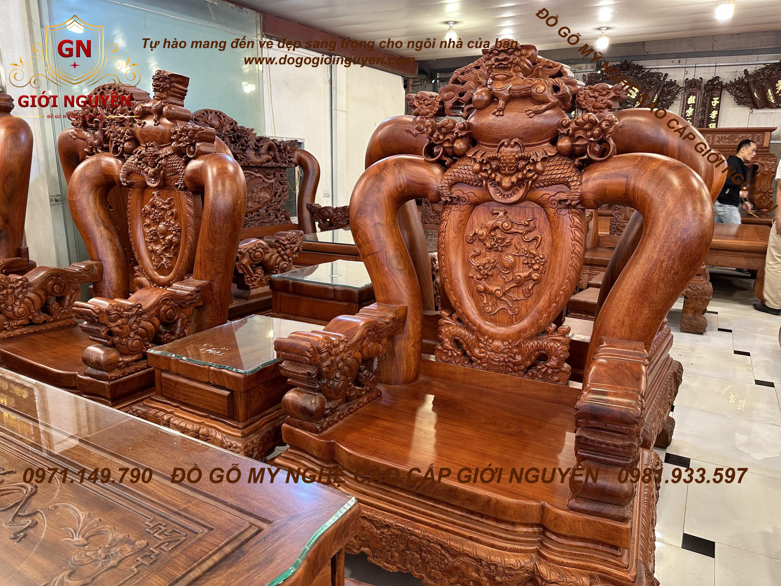 Bộ bàn ghế Nghê Bảo đỉnh tay 16 gỗ hương đá (5)