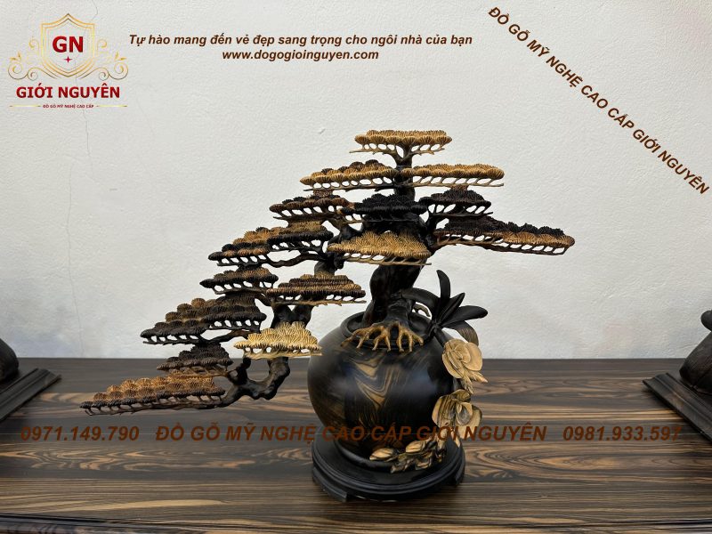 Tượng bình tùng gỗ mun hoa 3